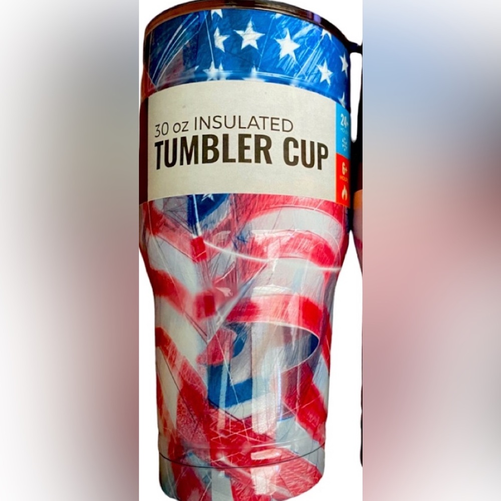 Lincoln outfitters 30 oz. Insulated Tumber cup. NWT